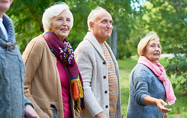 care home residents on a Walk in dartmouth