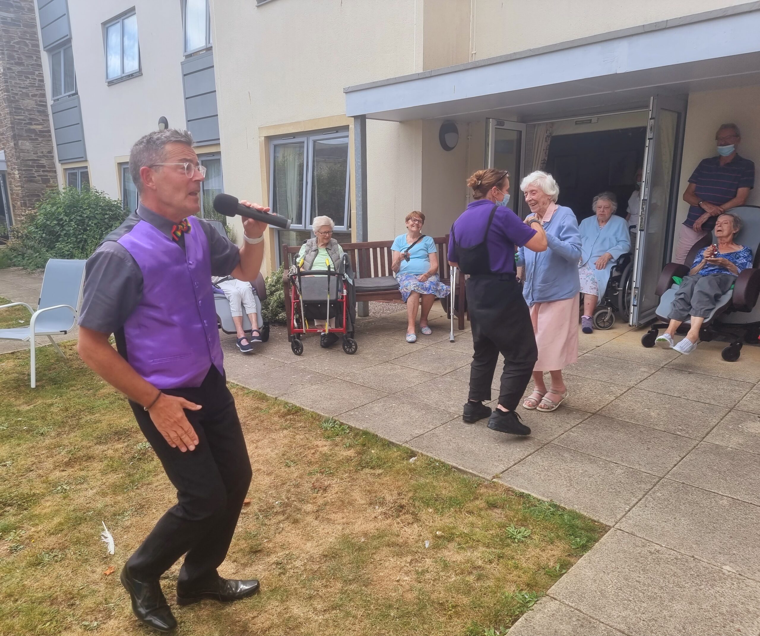 Care Home Residents Enjoying Entertainment from Tim Crew